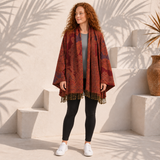 Bordeauxrood Paisley Vest Dames met Franjes – Bohemian Stijl met Sjaalkraag