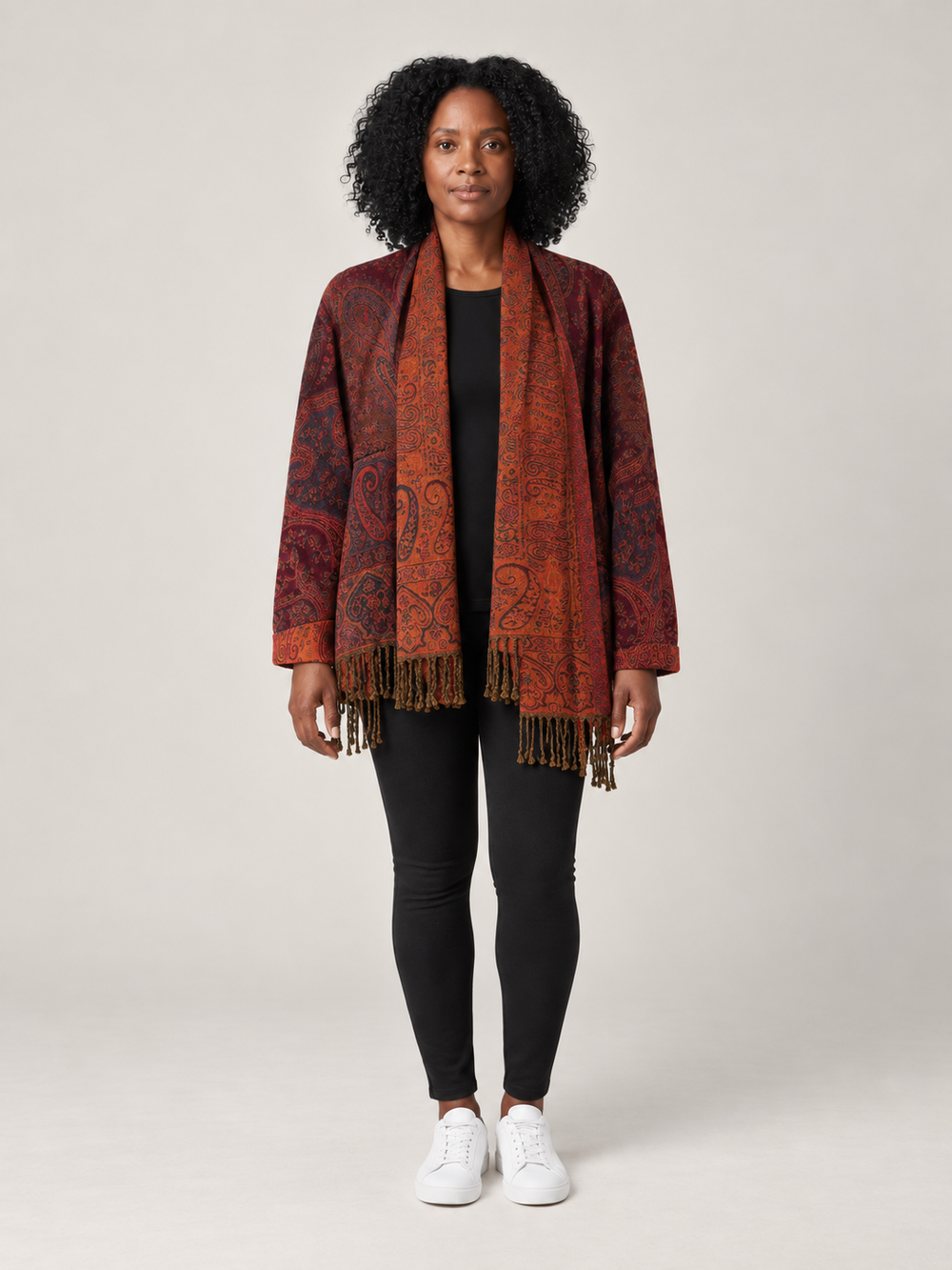 Rood Paisley Vest Dames met Sjaalkraag en Franjes – Bohemian Vest in Warme Tinten