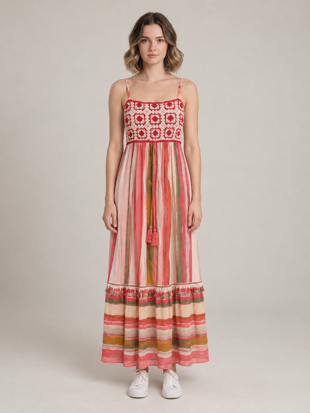 Roze Gestreepte Maxi Jurk met Gehaakte Top en Tasseldetails